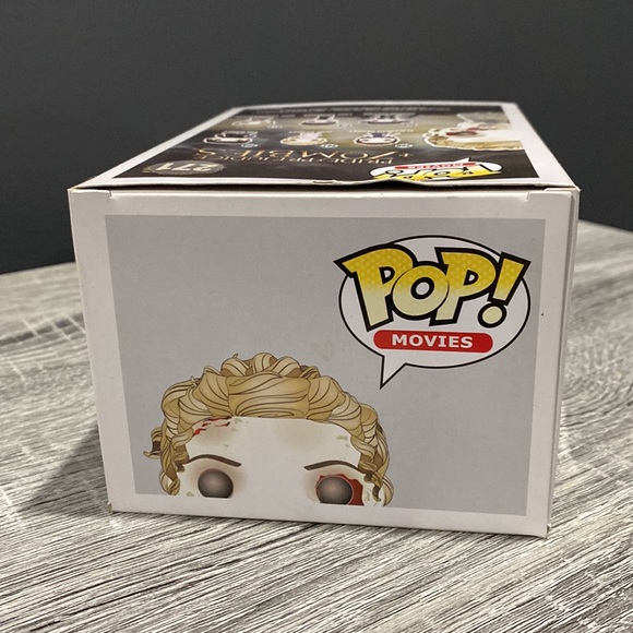 Funko Pop! Movies | Pride and Prejudice Zombies #271: Mrs. Featherstone - Figure - Picture 6 of 14